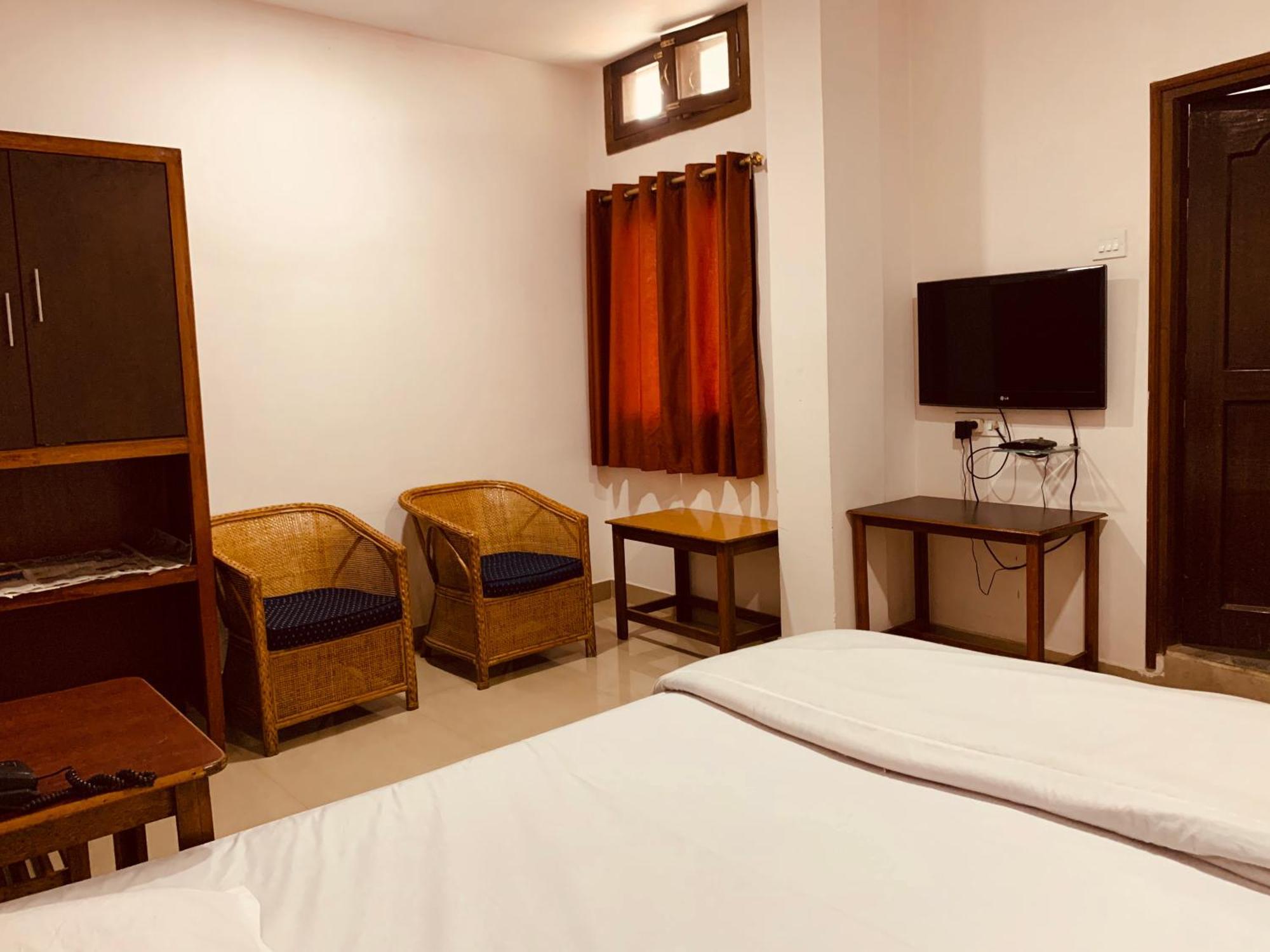 Hotel Devika Dibrugarh 外观 照片